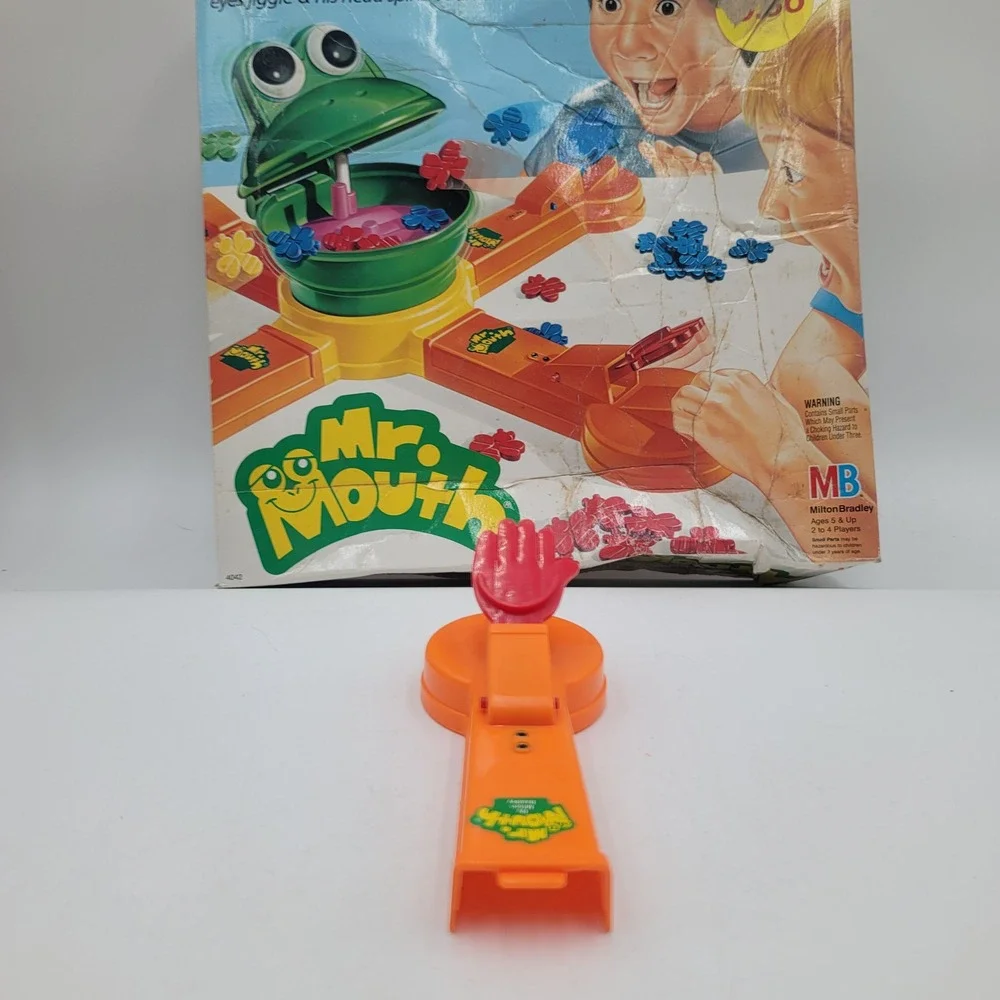 VTG 1987 Milton Bradley Mr Mouth Replacement Red Flipper Arm Part 4042